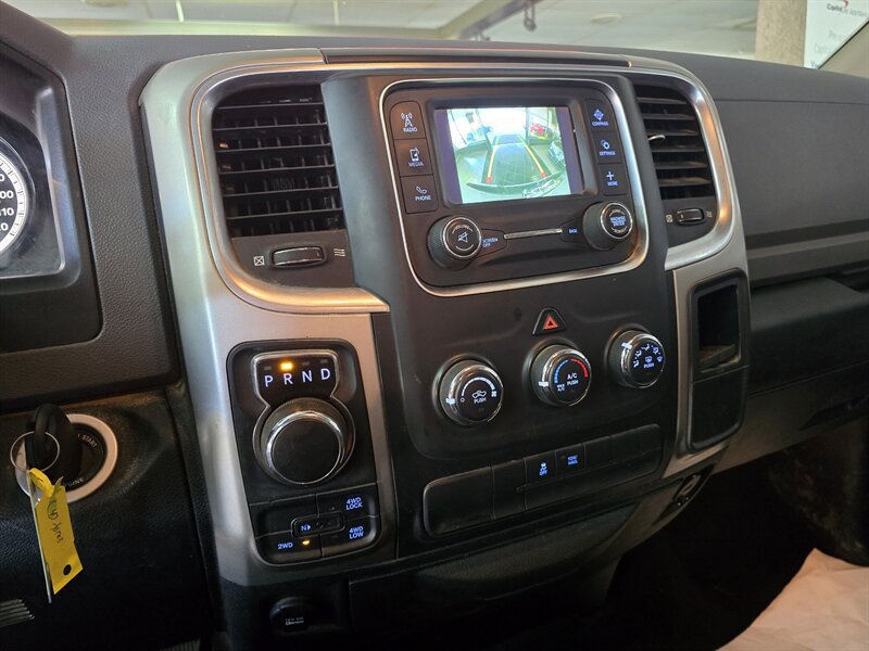 Used 2020 RAM 1500 Classic SLT AWD/4WD image 23