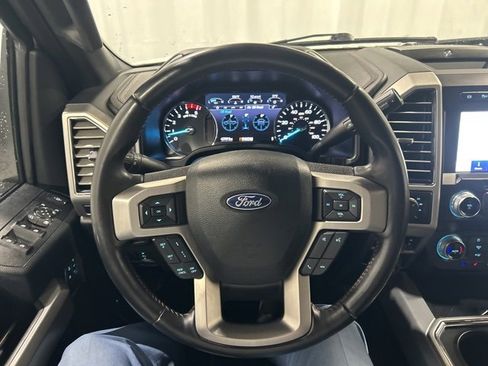 Used 2020 Ford F350 Platinum w/ FX4 Off-Road Package image 17