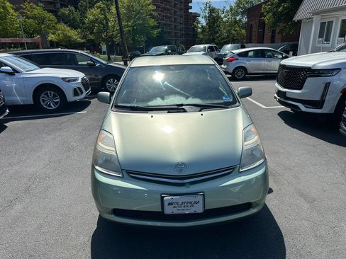 Used 2009 Toyota Prius FWD image 2
