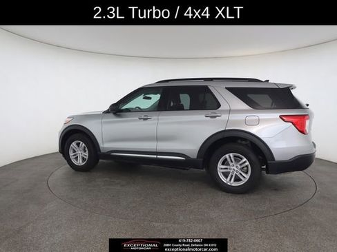Used 2024 Ford Explorer XLT w/ Equipment Group 202A AWD/4WD image 9