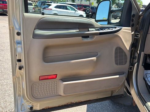 Used 2001 Ford F350 XLT AWD/4WD image 16