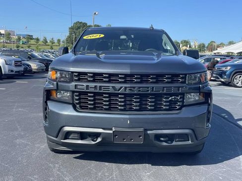Used 2021 Chevrolet Silverado 1500 Custom AWD/4WD image 2