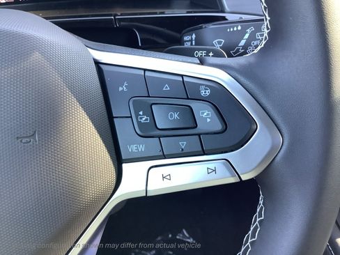 New 2026 Volkswagen Atlas Cross Sport SE image 27