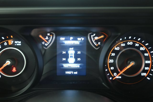 Used 2025 Jeep Gladiator Sport AWD/4WD image 27