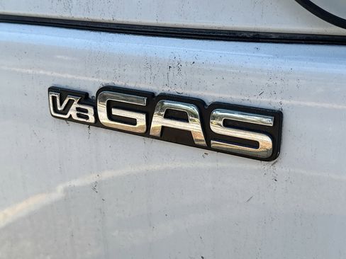 New 2024 Chevrolet Low Cab Forward image 6