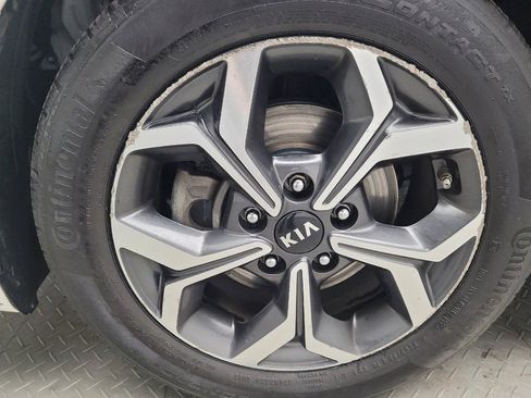Used 2021 Kia Forte LXS FWD image 31