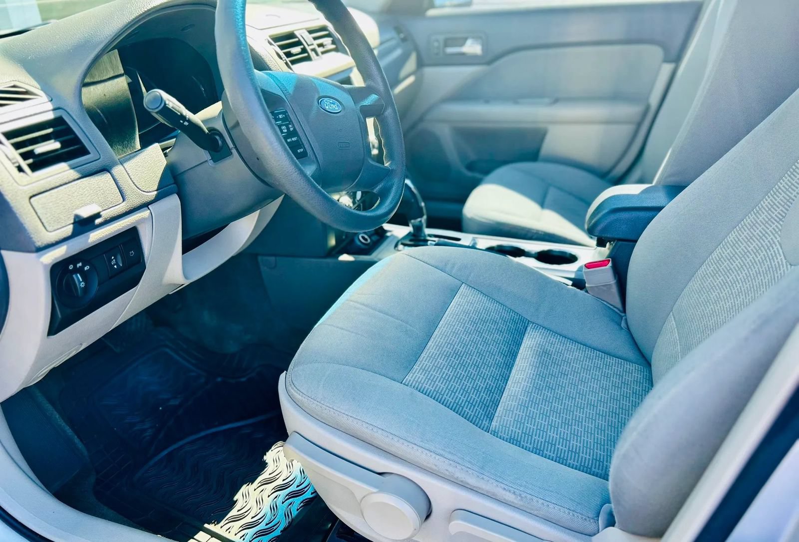 Used 2012 Ford Fusion S FWD image 12