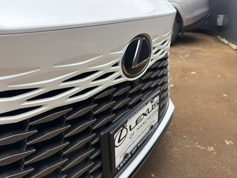 Used 2024 Lexus RX 350 AWD image 33