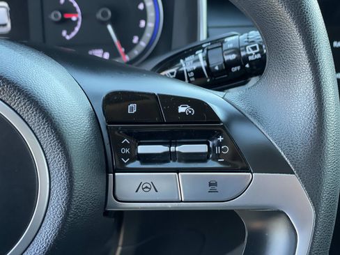 Certified 2022 Hyundai Tucson SEL w/ Cargo Package image 9