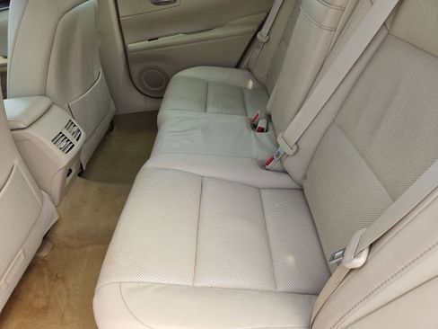 Used 2014 Lexus ES 350 w/ Luxury Package FWD image 19