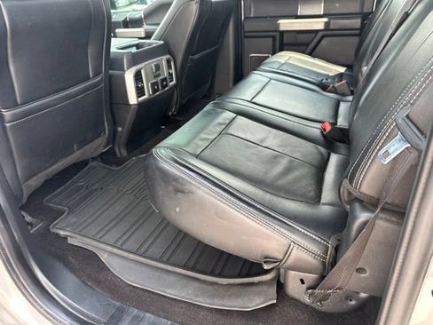 Used 2019 Ford F150 Lariat w/ Equipment Group 502A Luxury AWD/4WD image 17
