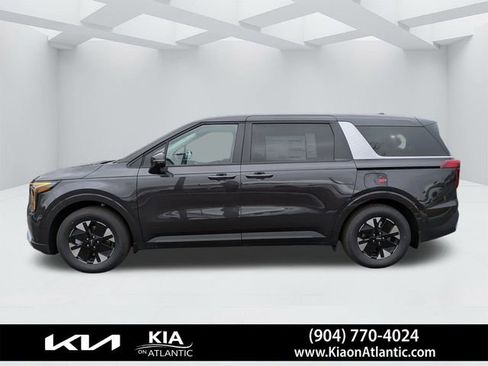 New 2026 Kia Carnival LXS FWD image 7