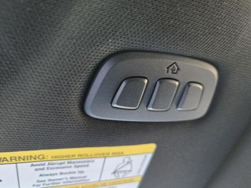 Used 2025 Ford F350 Platinum image 45