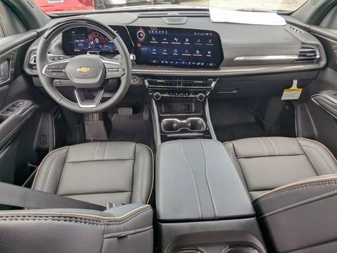 New 2026 Chevrolet Traverse High Country w/ LPO, Floor Liner Package image 5