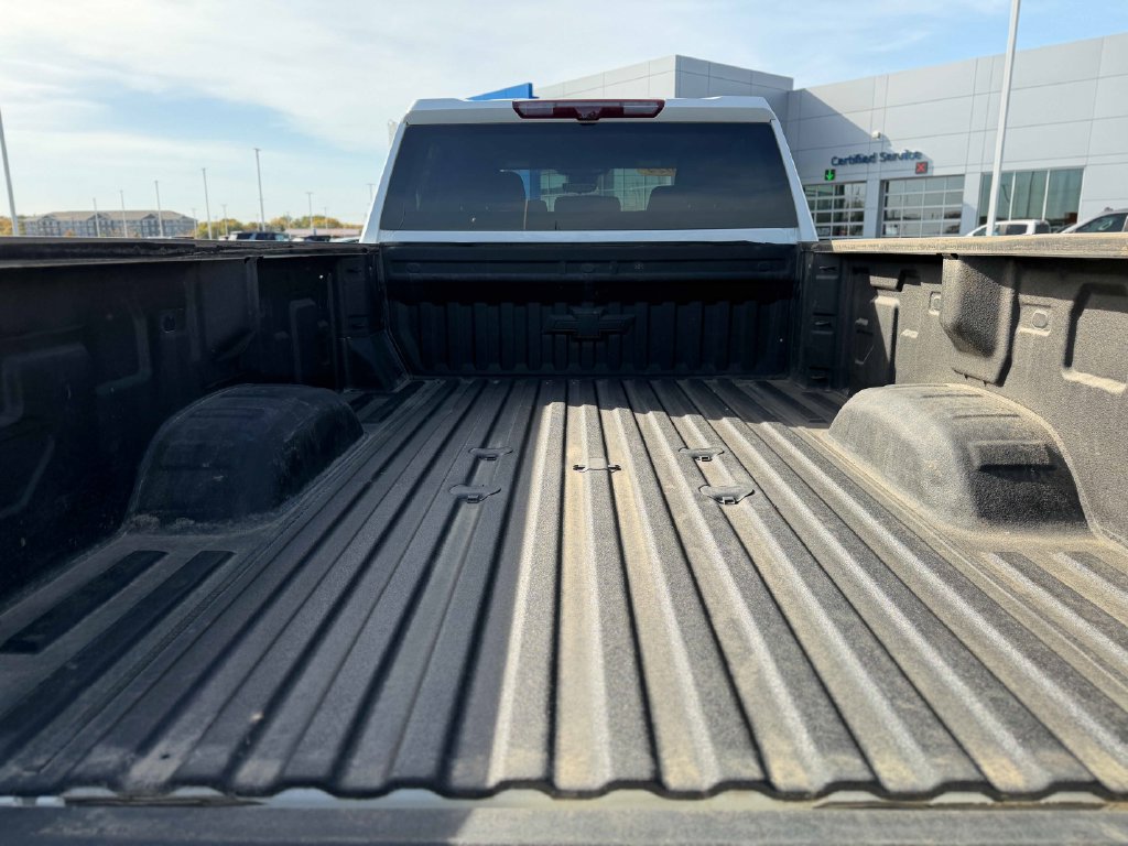 Used 2024 Chevrolet Silverado 3500 LT w/ Safety Package AWD/4WD image 16