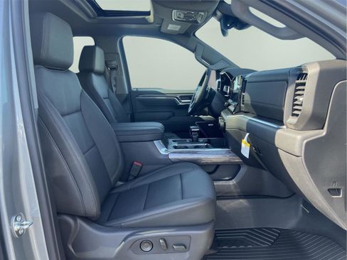 New 2026 Chevrolet Silverado 1500 LTZ w/ LTZ Premium Package AWD/4WD image 25