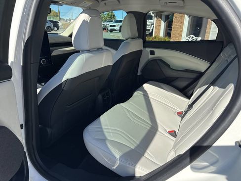 Used 2023 Ford Mustang Mach-E Premium image 19