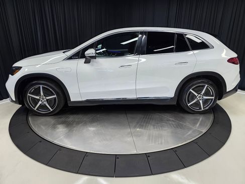 Used 2023 Mercedes-Benz EQE 500 4MATIC SUV w/ Exclusive Trim Package image 7