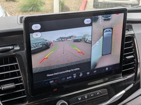 Used 2023 Ford Transit 350 XLT image 24