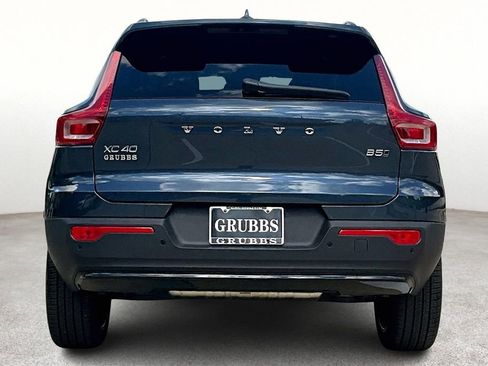New 2026 Volvo XC40 B5 Ultra w/ Protection Package Premier AWD/4WD image 7