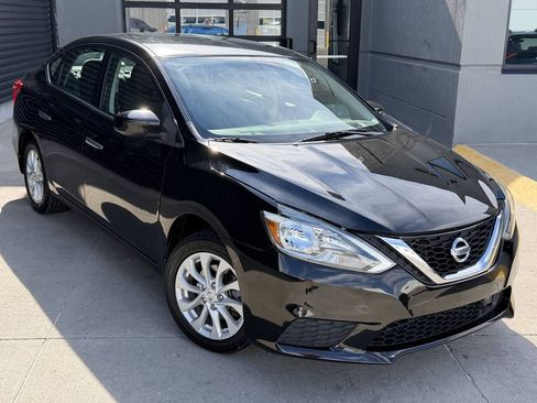 Used 2018 Nissan Sentra SV FWD image 6