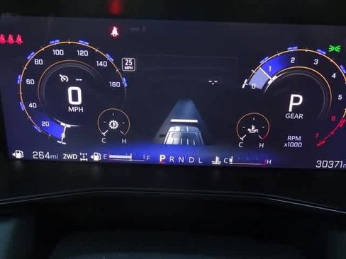 Used 2024 Chevrolet Colorado LT w/ LT Convenience Package image 19