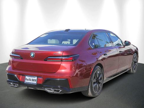 Used 2025 BMW 760i xDrive 760i xDrive w/ Executive Package image 6