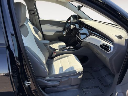 Used 2022 Chevrolet Bolt EUV Premier w/ Sun & Sound Package image 19