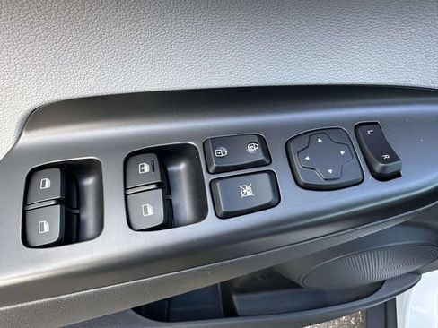 Certified 2023 Hyundai Kona SE AWD/4WD image 19