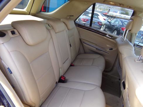 Used 2011 Mercedes-Benz ML 350 4MATIC image 22