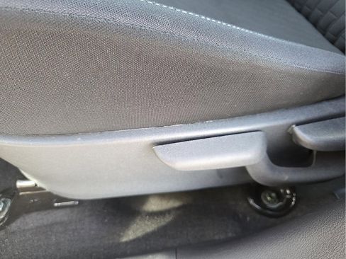 Used 2024 Nissan Kicks SV image 14