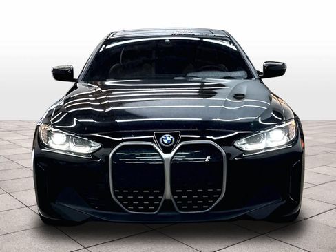 Used 2024 BMW i4 eDrive35 RWD image 3