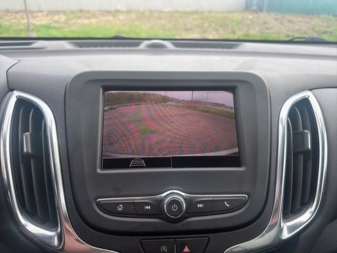 Used 2024 Chevrolet Equinox LT AWD/4WD image 17