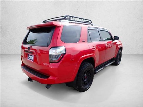Used 2020 Toyota 4Runner SR5 Premium w/ Moonroof Package AWD/4WD image 4