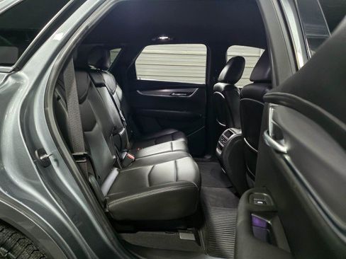 Used 2021 Cadillac XT5 Luxury FWD image 17