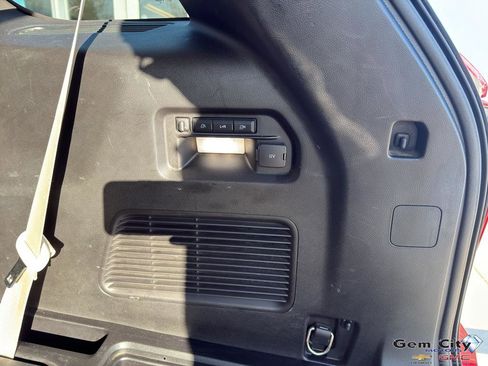 Used 2020 Ford Explorer Limited w/ Class III Trailer Tow Package image 9