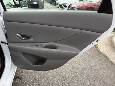 New 2026 Hyundai Elantra Sport image 20