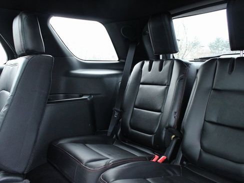 Used 2018 Ford Explorer Sport image 36