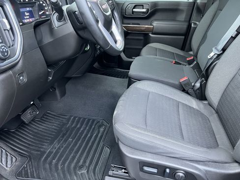 Used 2023 GMC Sierra 3500 SLE w/ SLE Value Package image 12