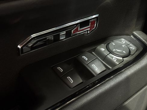 Used 2022 GMC Sierra 1500 AT4 w/ Sierra Safety Plus Package image 42