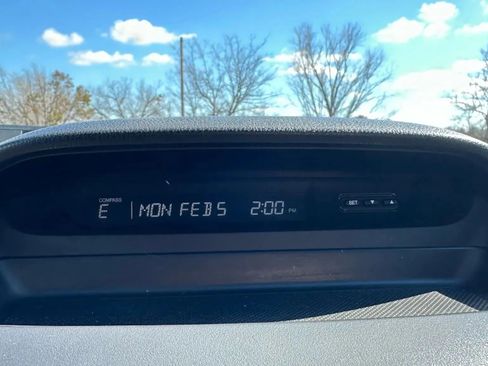 Used 2011 Acura MDX Sport Utility 4D image 22