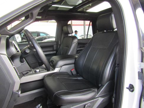 Used 2018 Ford Expedition Max XLT w/ Equipment Group 201A image 9