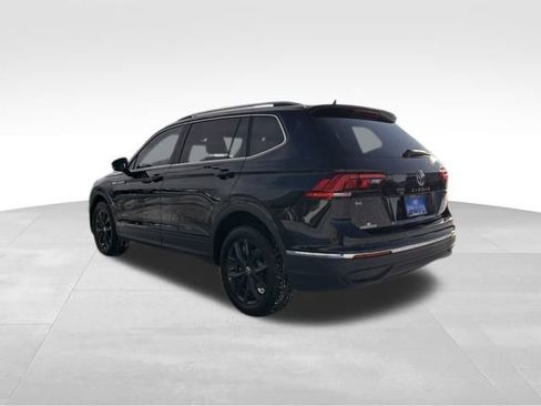 Used 2024 Volkswagen Tiguan SE image 7