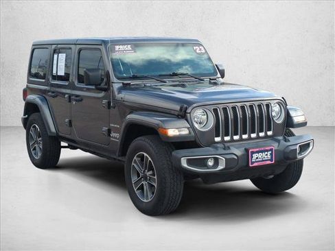 Used 2023 Jeep Wrangler Sahara image 3