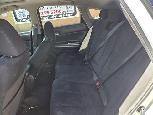 Used 2013 Honda Crosstour EX image 9