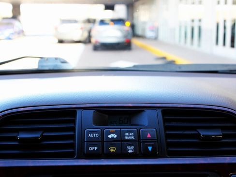 Used 2004 Acura MDX Touring image 17