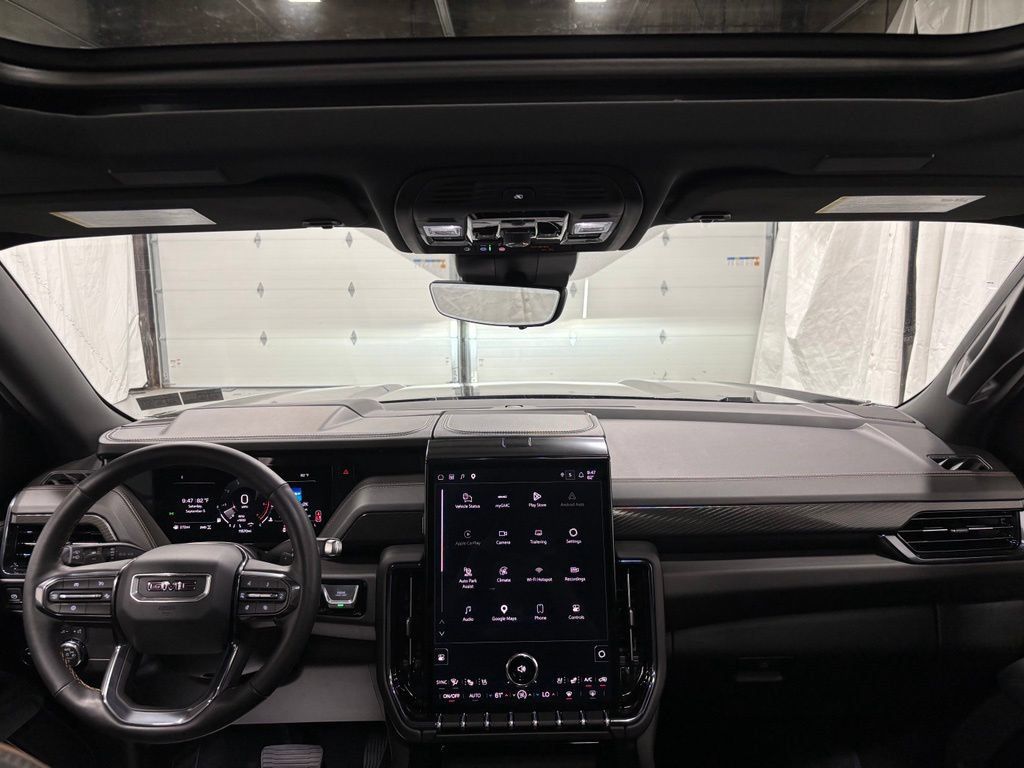Used 2026 GMC Yukon XL AT4 w/ AT4 Premium Package AWD/4WD image 40