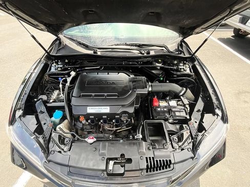 Used 2017 Honda Accord EX-L image 3