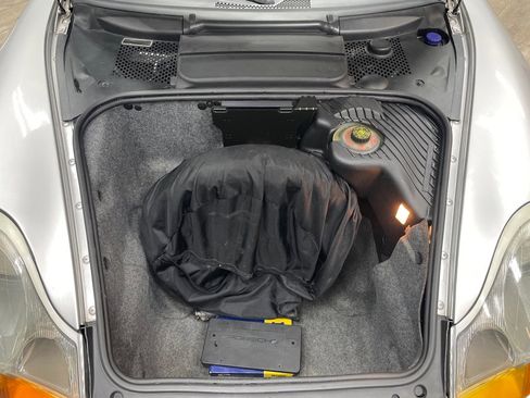 Used 2000 Porsche Boxster image 37