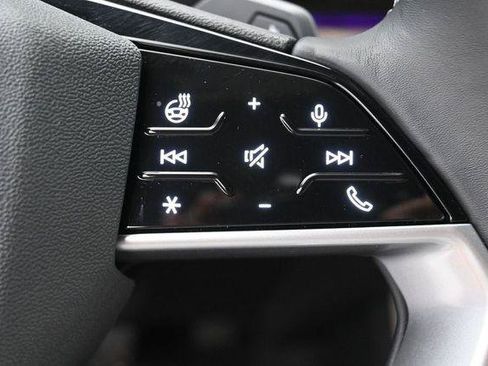Used 2025 Audi Q5 Premium w/ Convenience Package AWD/4WD image 17